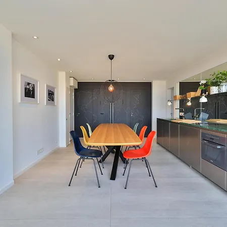 Frida By Tropez Apartmán *