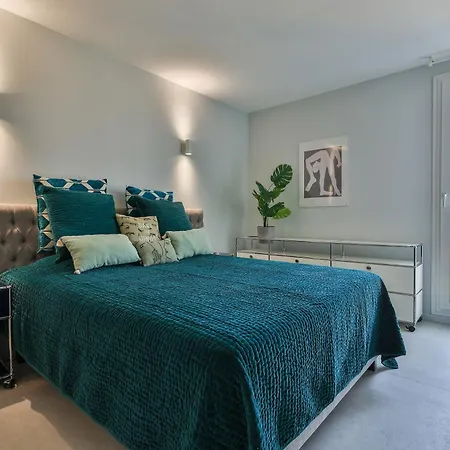 Frida By Tropez * Saint Tropez